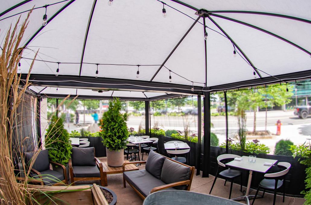 Légende par La Tanière - Terrasse été 2022