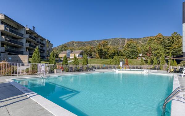 Piscine du Delta Mont-Sainte-Anne