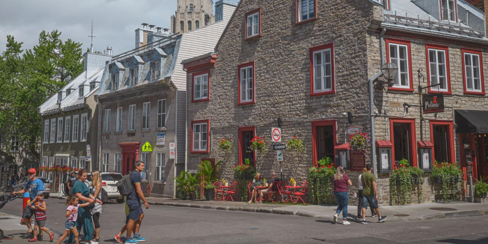 Piétons dans le Vieux-Québec