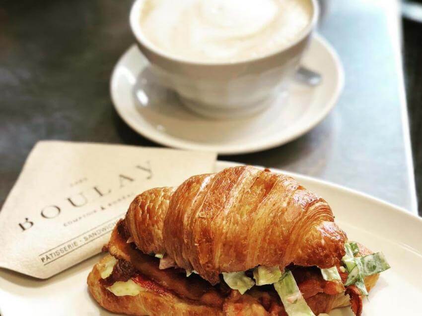Croissants chez Épicerie Québécoise - Chez Boulay 